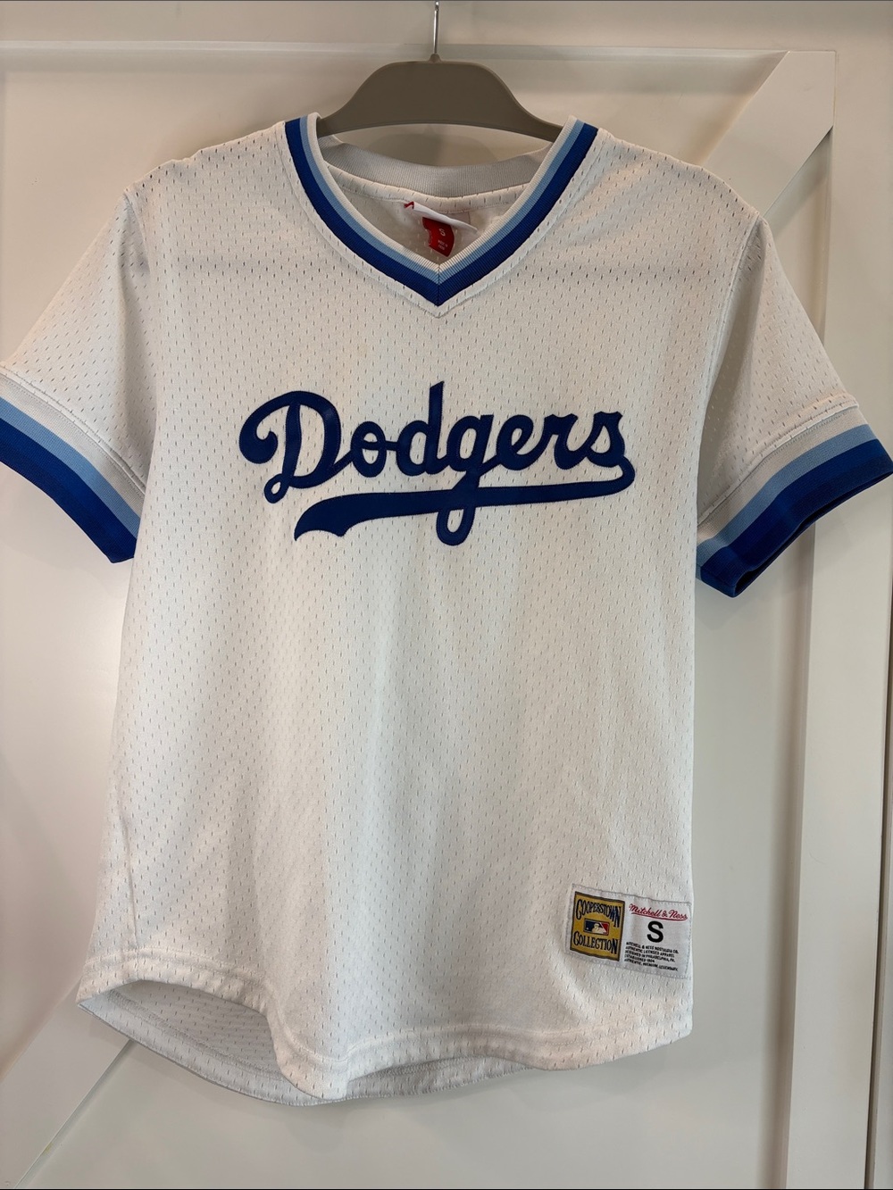 Mitchell & Ness Cooperstown Collection LA Dodgers Kid's Jersey White Blue Size S